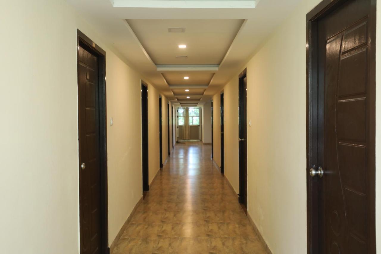 Hotel Rydham マドゥライ エクステリア 写真